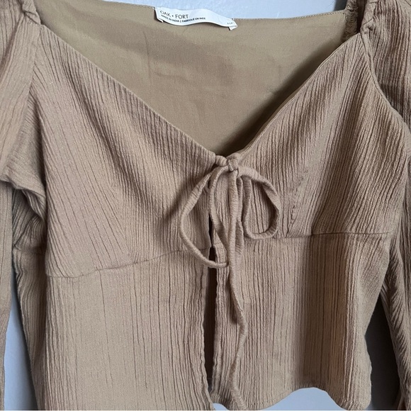 Oak + Fort Tan Cropped Sweetheart Blouse Size Small EUC - Picture 3 of 7